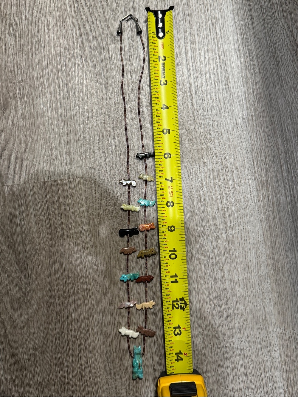 Vintage Authentic Southwestern Zuni Fetish Necklace – quiet luxury - Picture 13 of 16
